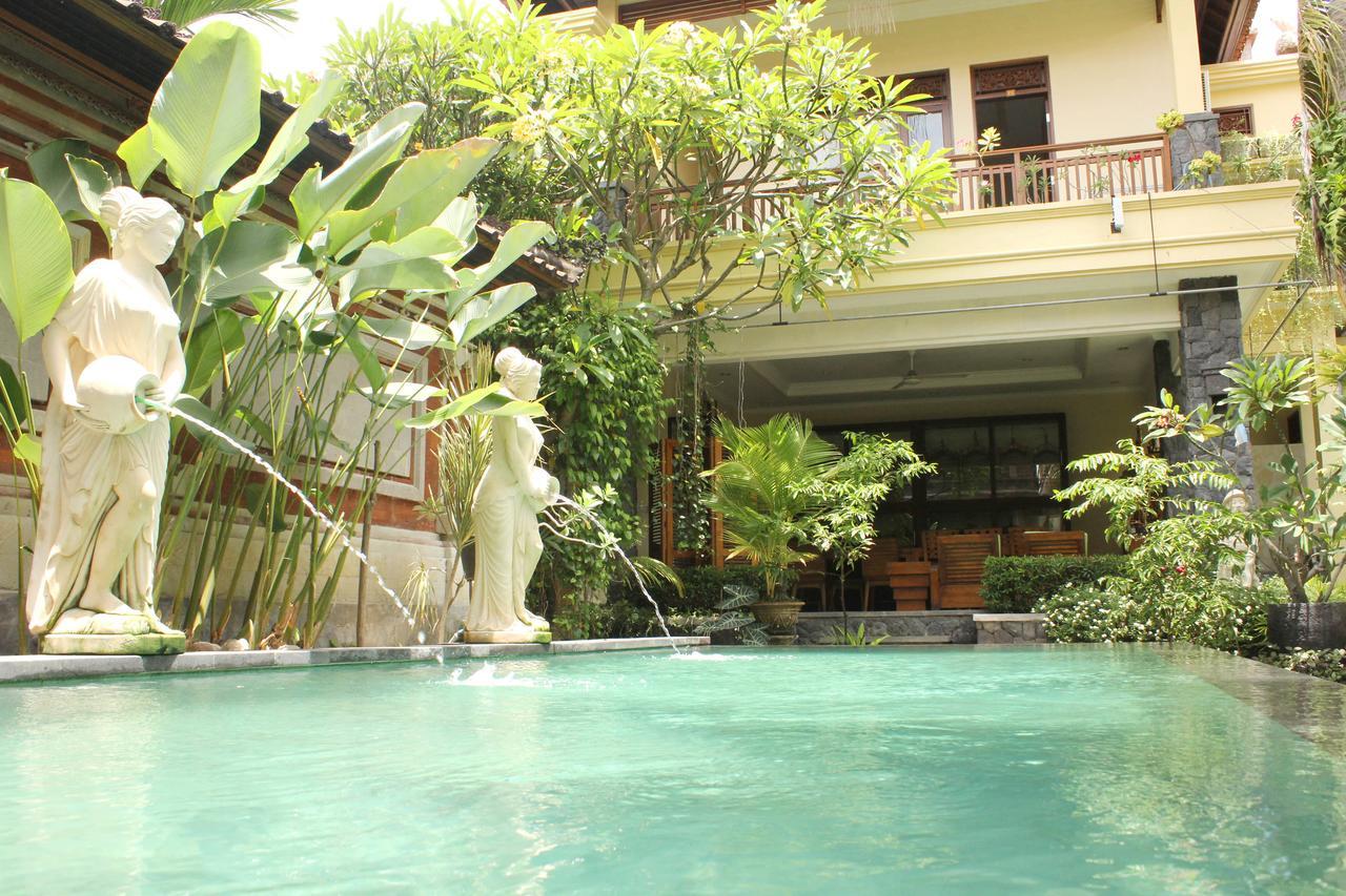 Yulia 1 Bed & Breakfast Sanur  Bagian luar foto